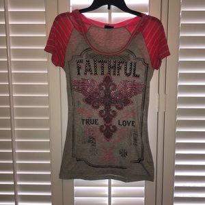 DAYTRIP T-shirt with hood